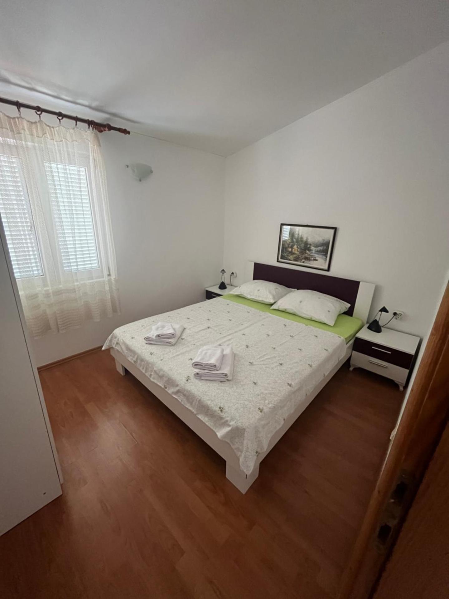 Apartments and Rooms Markovski