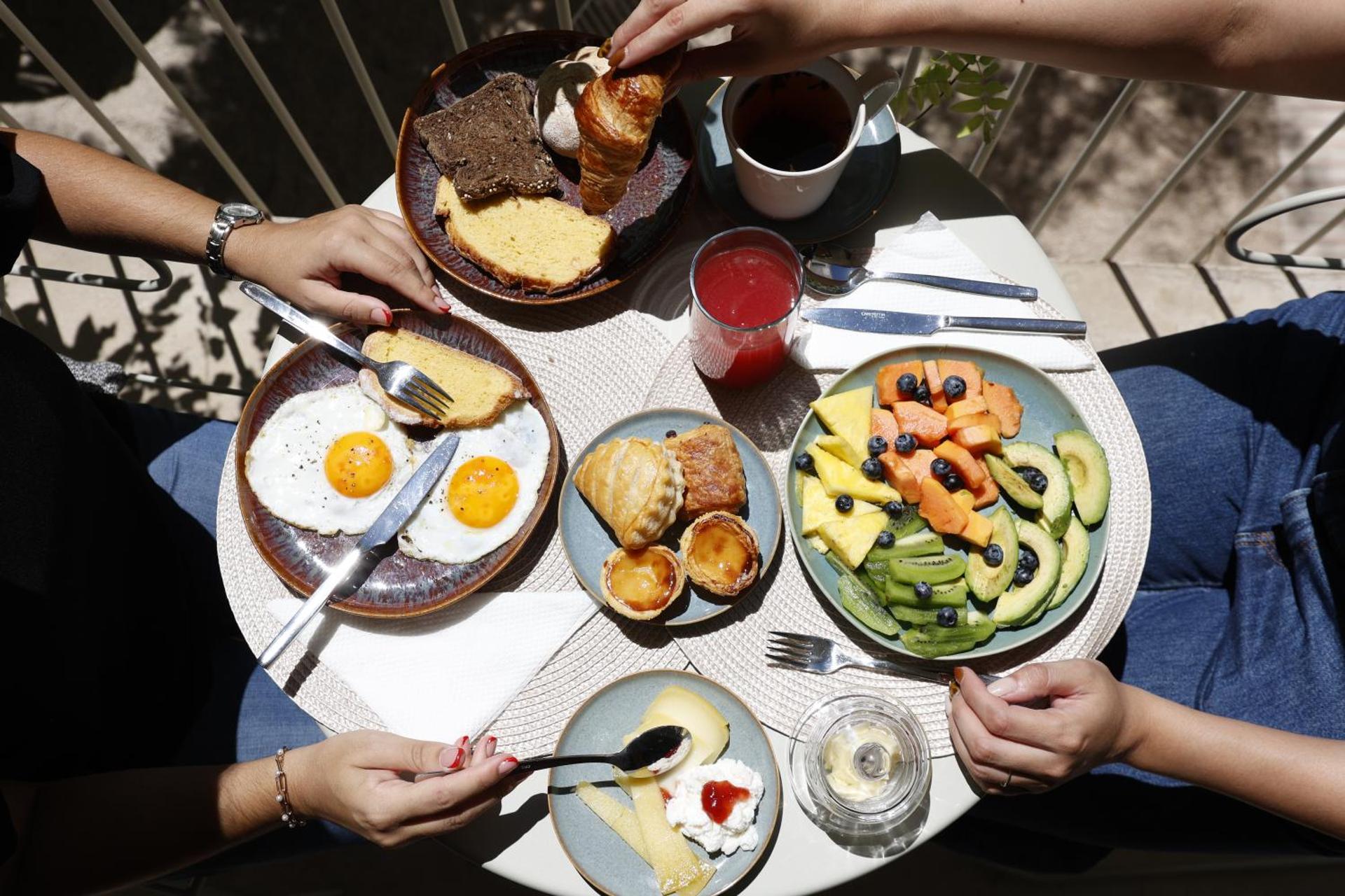Continental breakfast