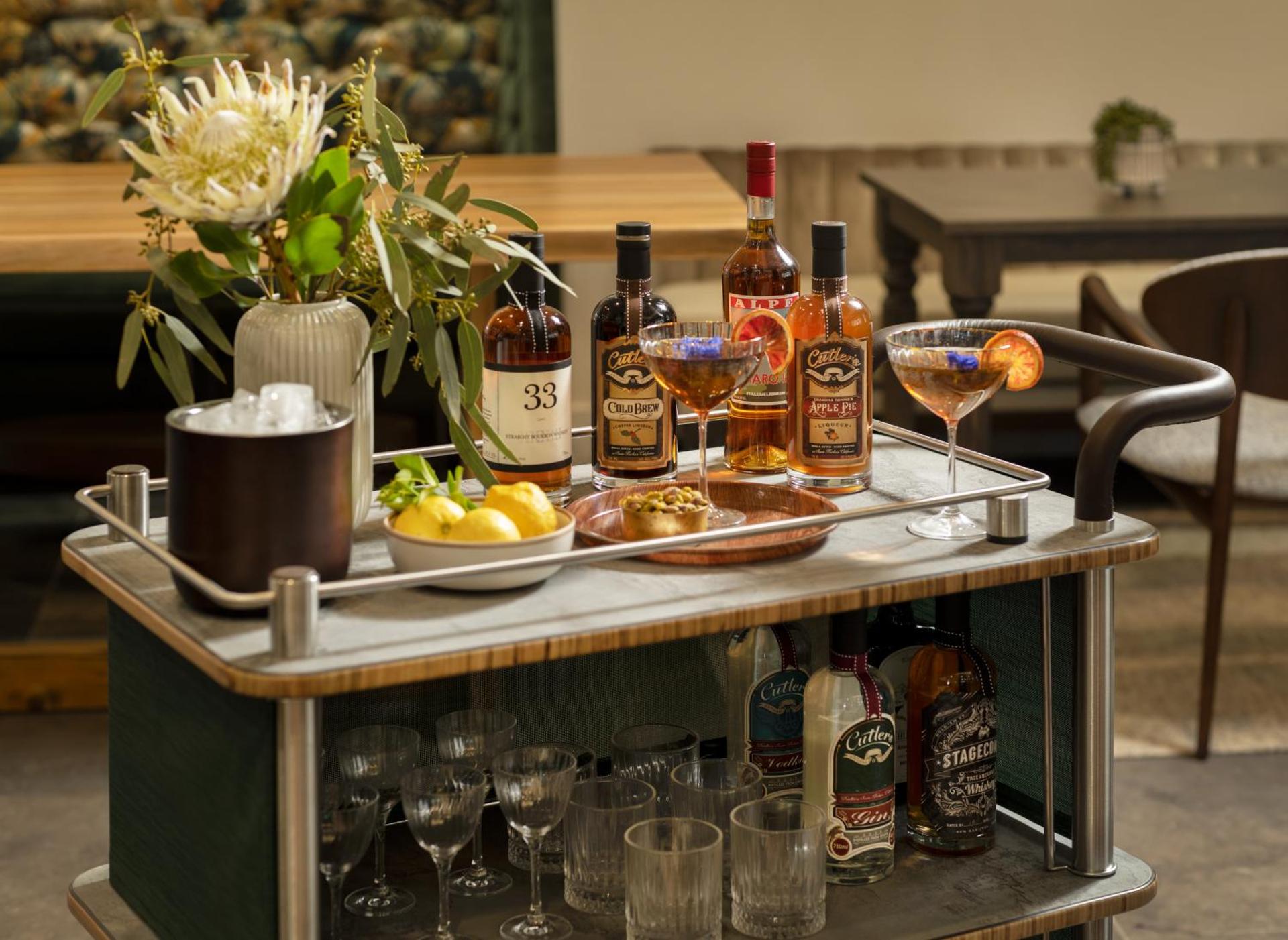 Restaurant/places to eat