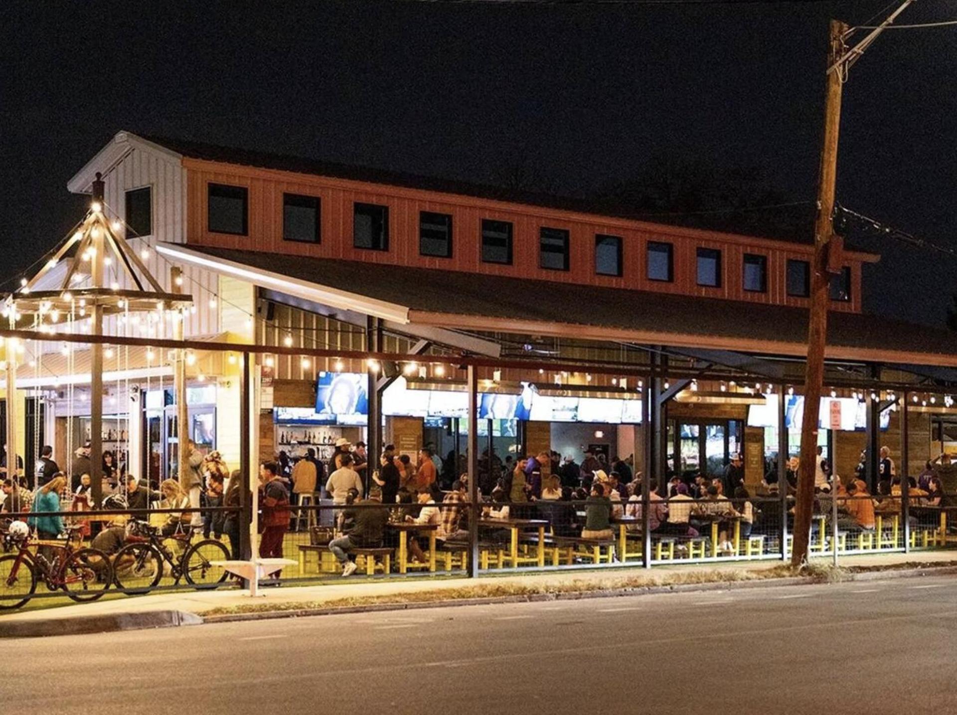 Southtown Downtown Home Walk to Riverwalk