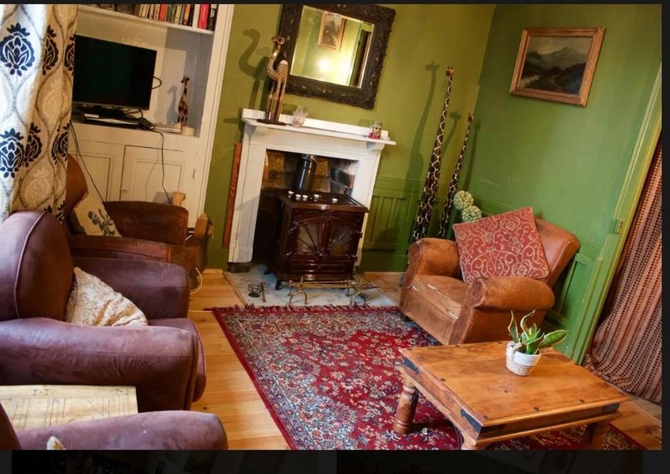 The Old School House