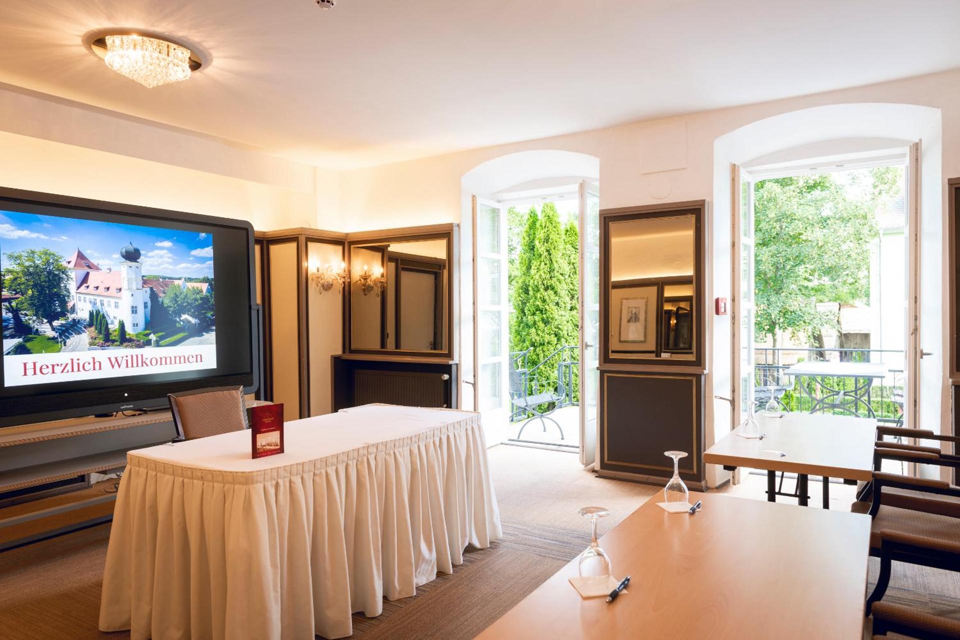 Schlosshotel Neufahrn