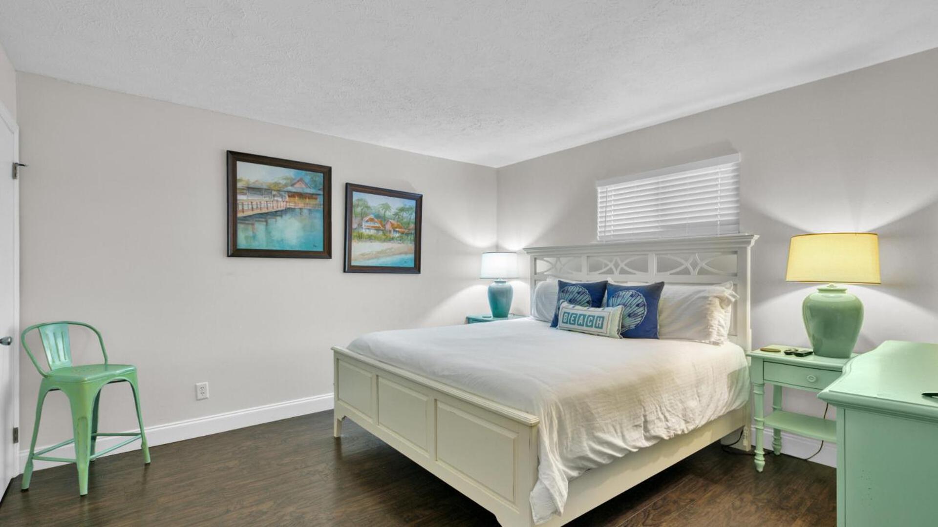 Crystal Villas 12B - Updated 2 Bedroom with Loft Beach Front Condo In the Heart of Destin