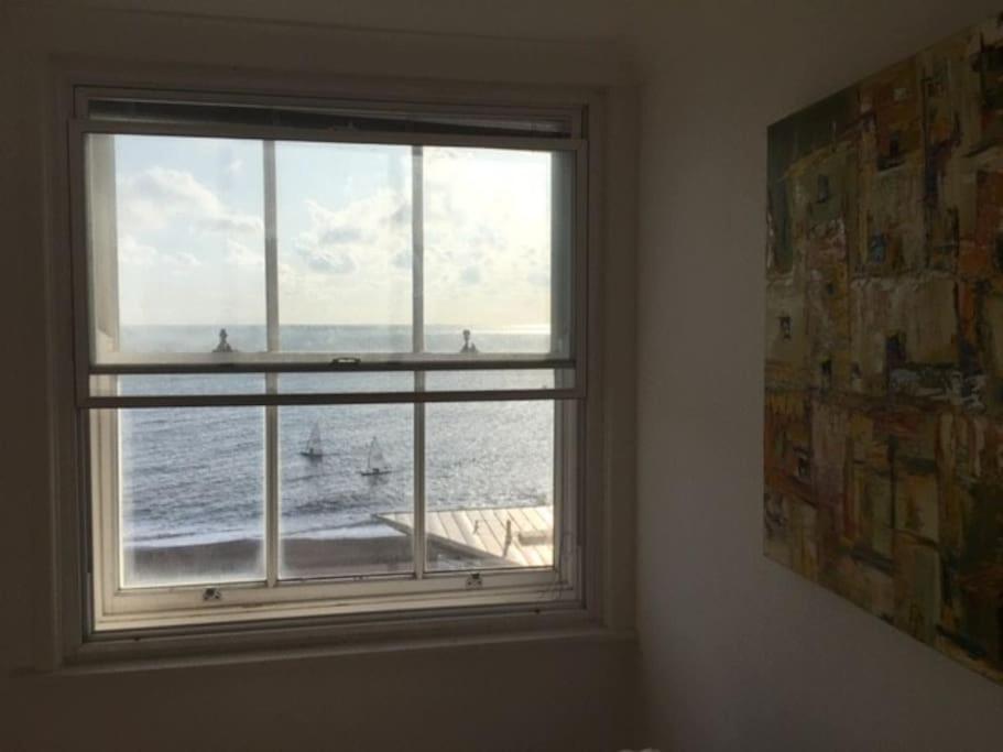 Stunning seafront flat,St Leonards