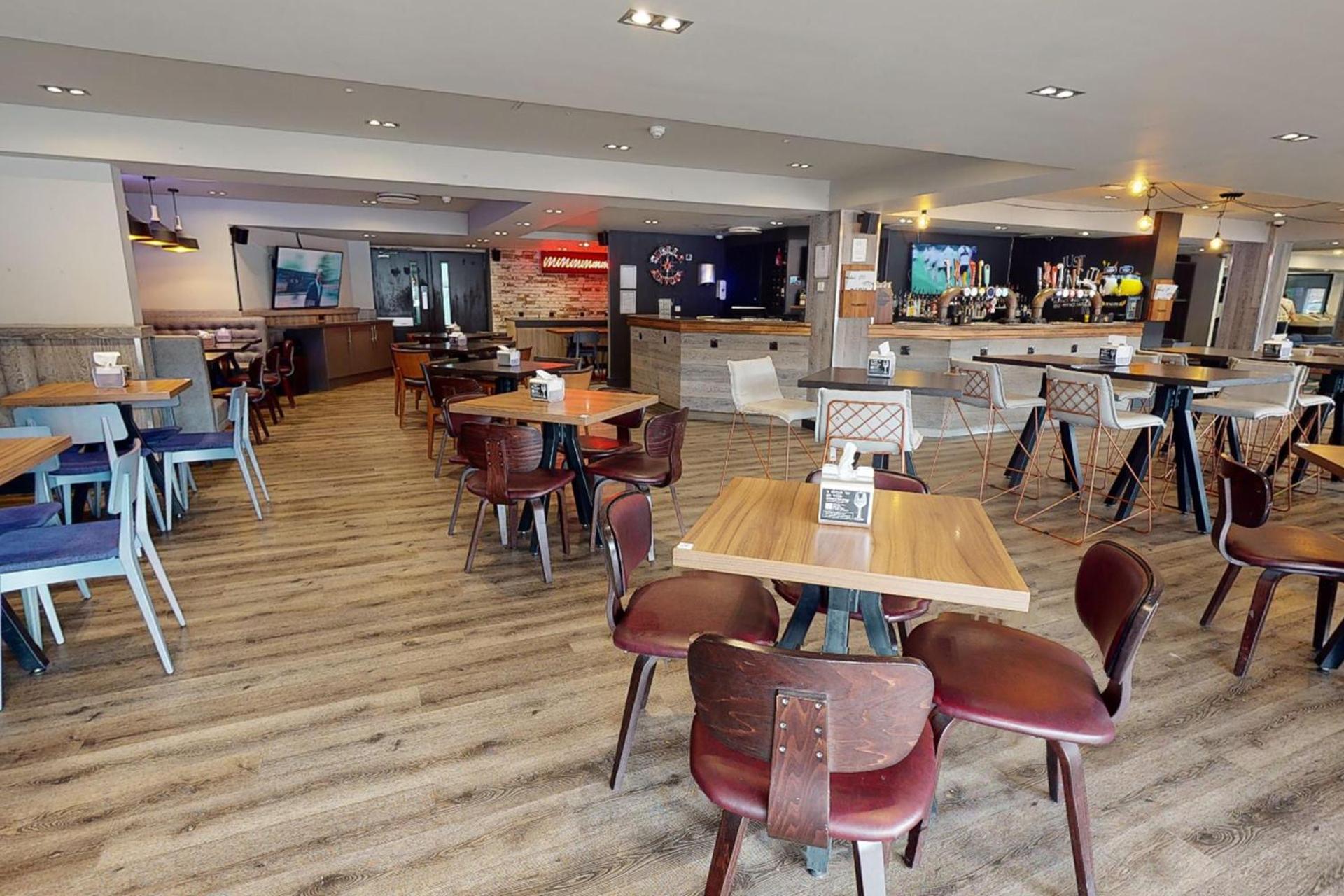 Restaurant/places to eat