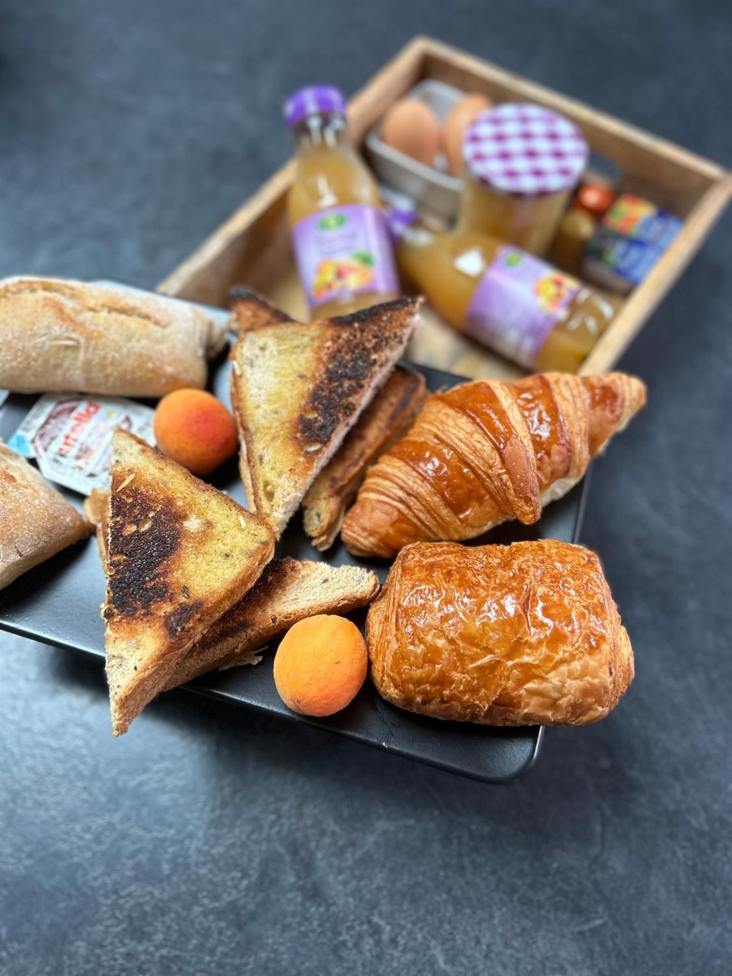 Love Room avec jacuzzi & lit King Size