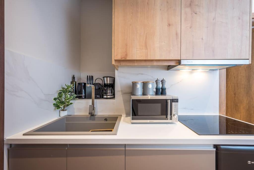 Amalia's Luxury Apartment 3