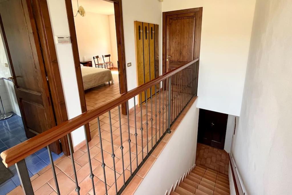 [Appartamento con vista] Finestra sulle colline