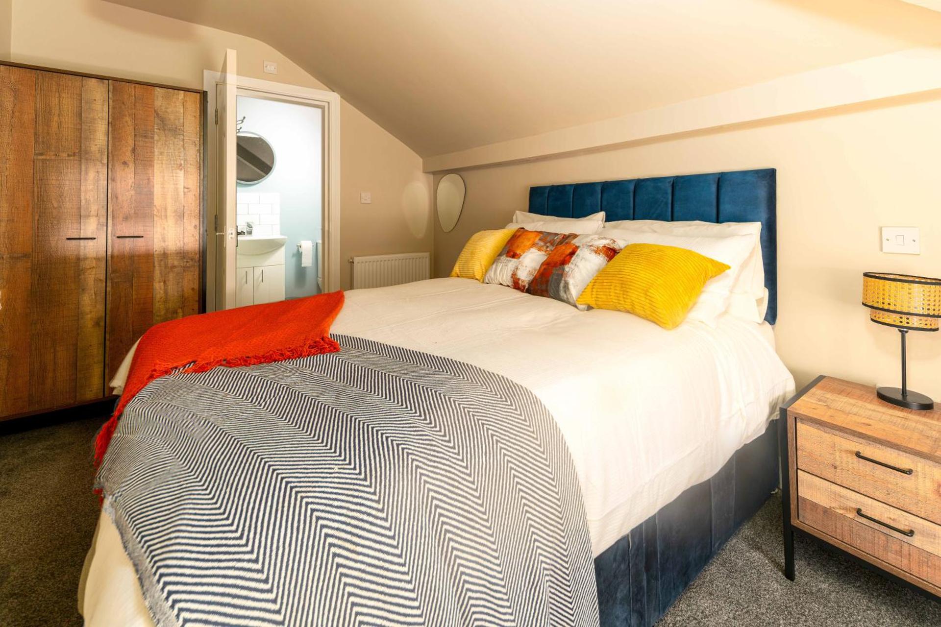 Clock Tower Retreat - Sea View Apartments in Morecambe