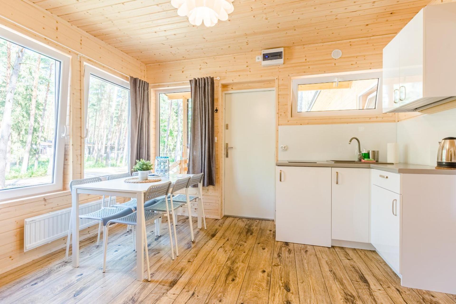 BURSZTYNOWO Ośrodek Wczasowy