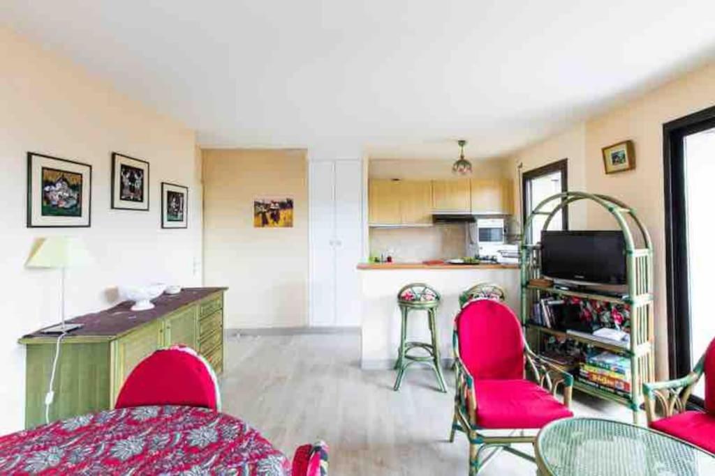 Très bel appartement de Standing a 300 mètres de la mer, et à proximité du casino de Deauville