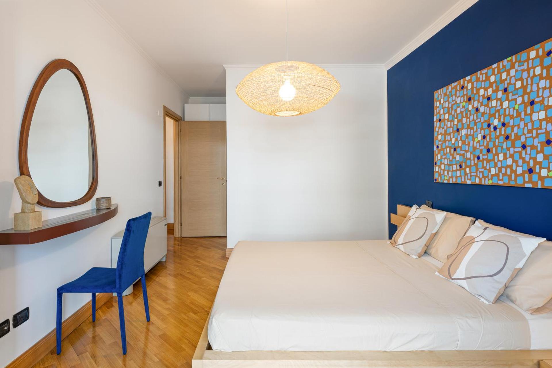 Amsterdam Suite Design + Posto auto