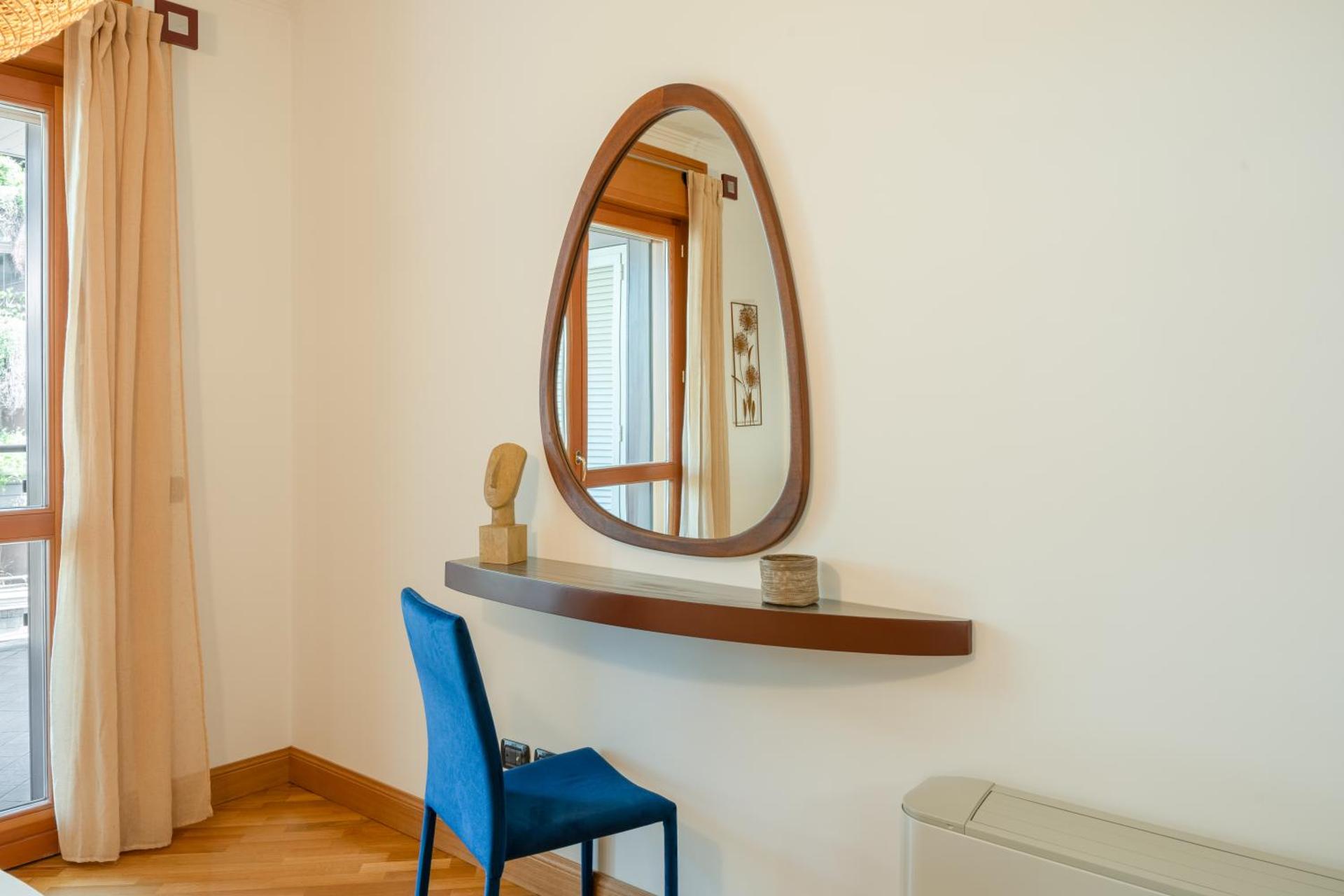 Amsterdam Suite Design + Posto auto