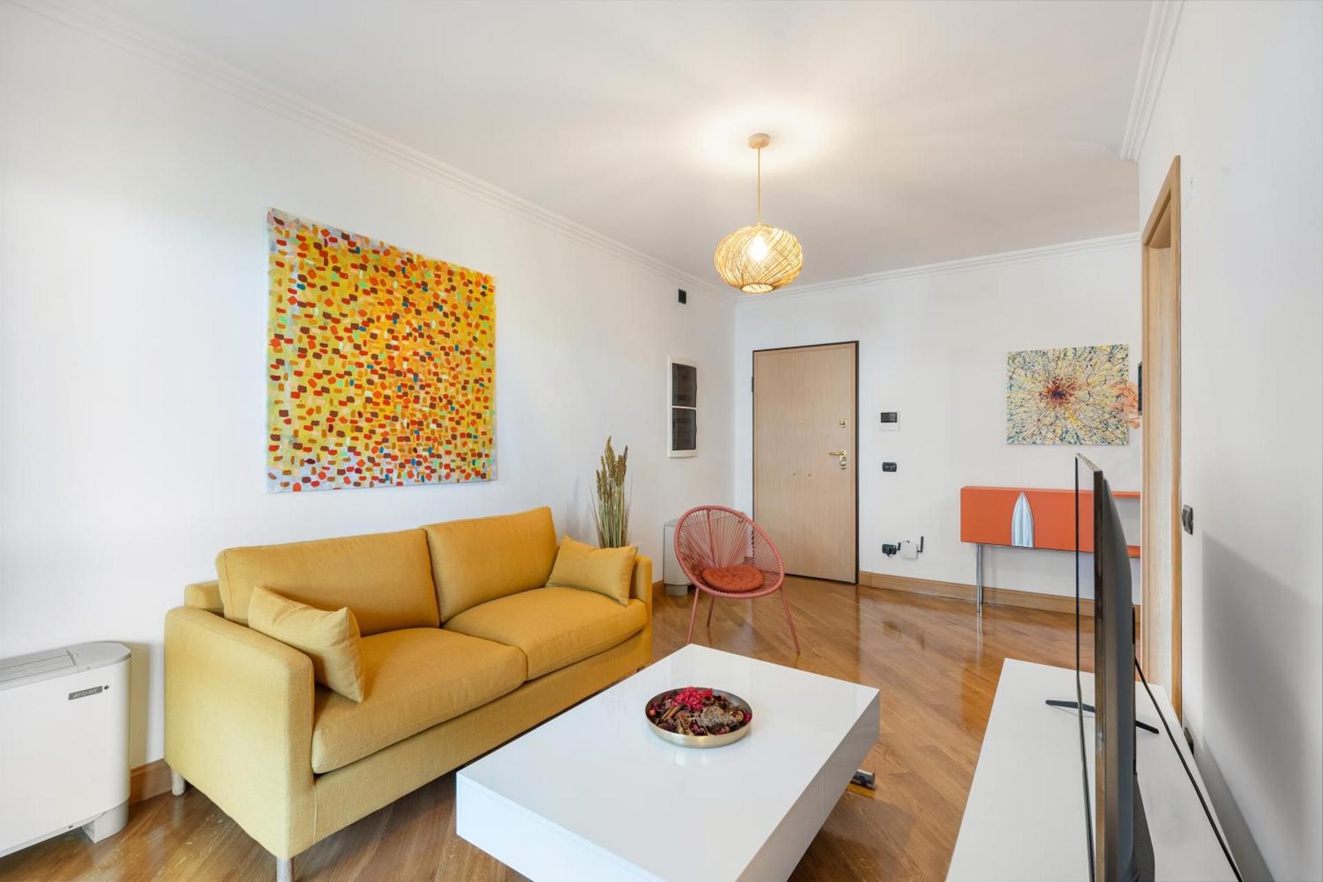 Amsterdam Suite Design + Posto auto