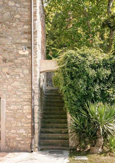 Isola del Pittore Fienile di Villa Storica