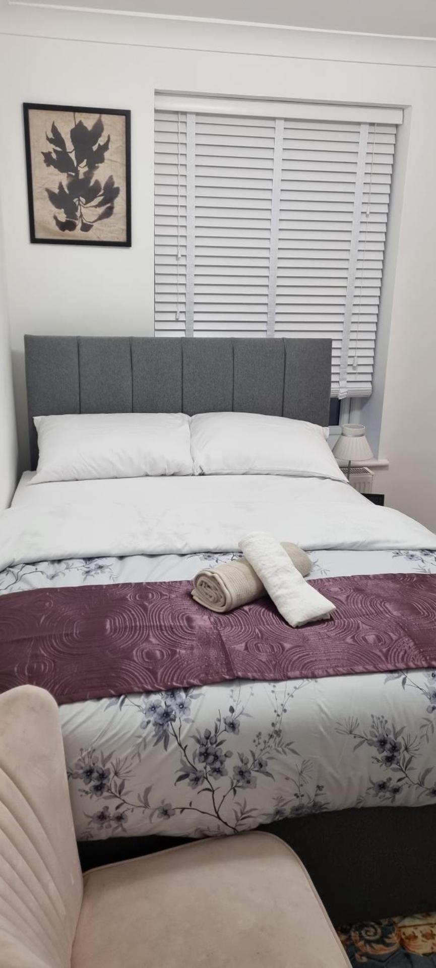 Deluxe Double Room with Shower