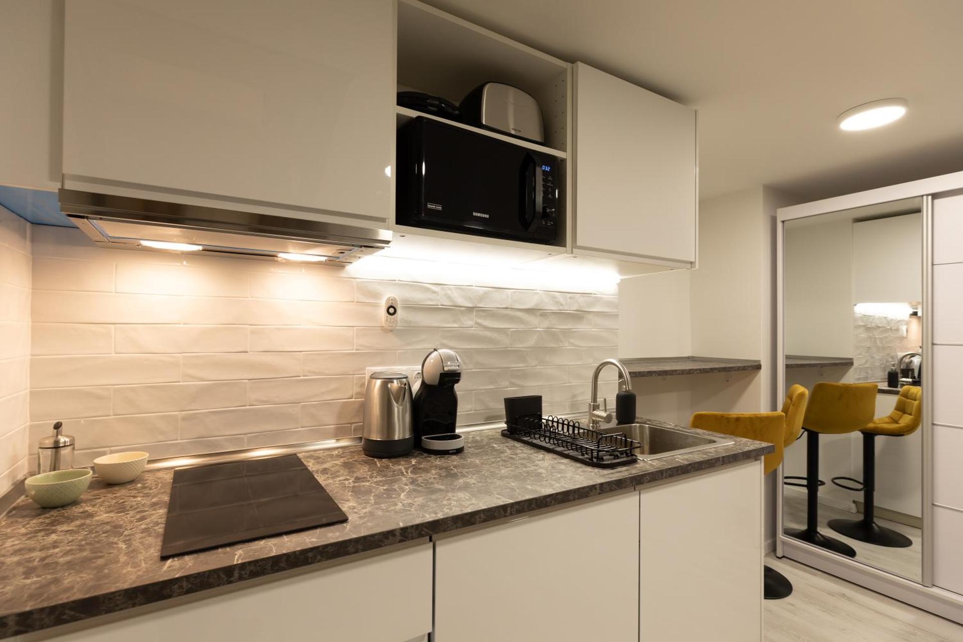 Glam Castle Apartments