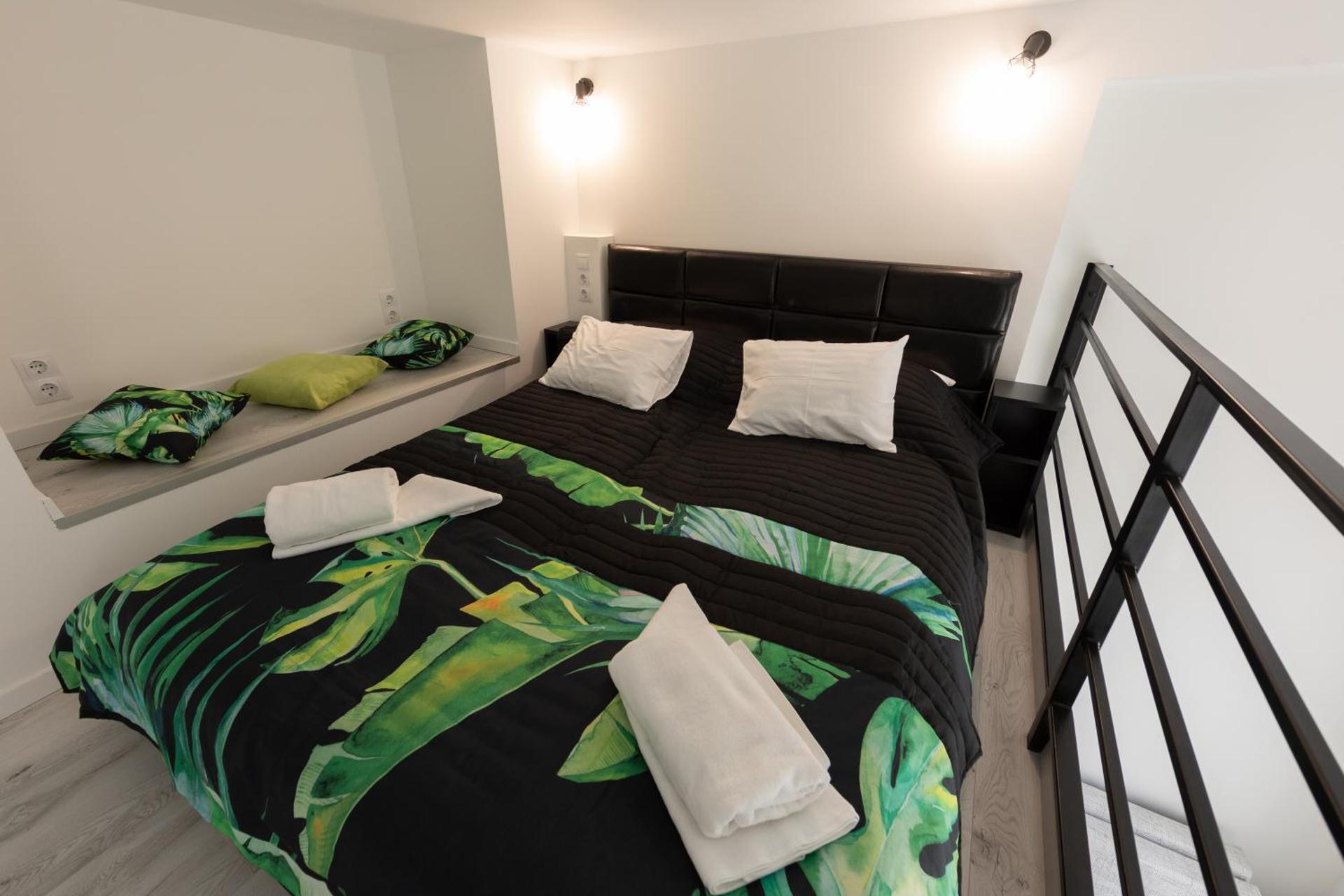 Glam Castle Apartments