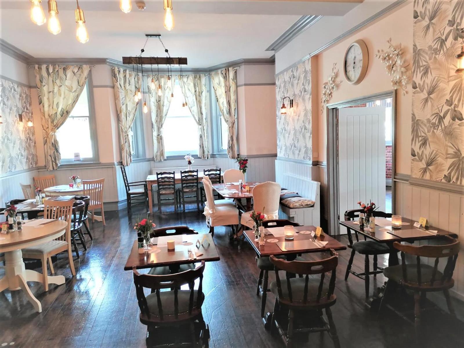 Restaurant/places to eat