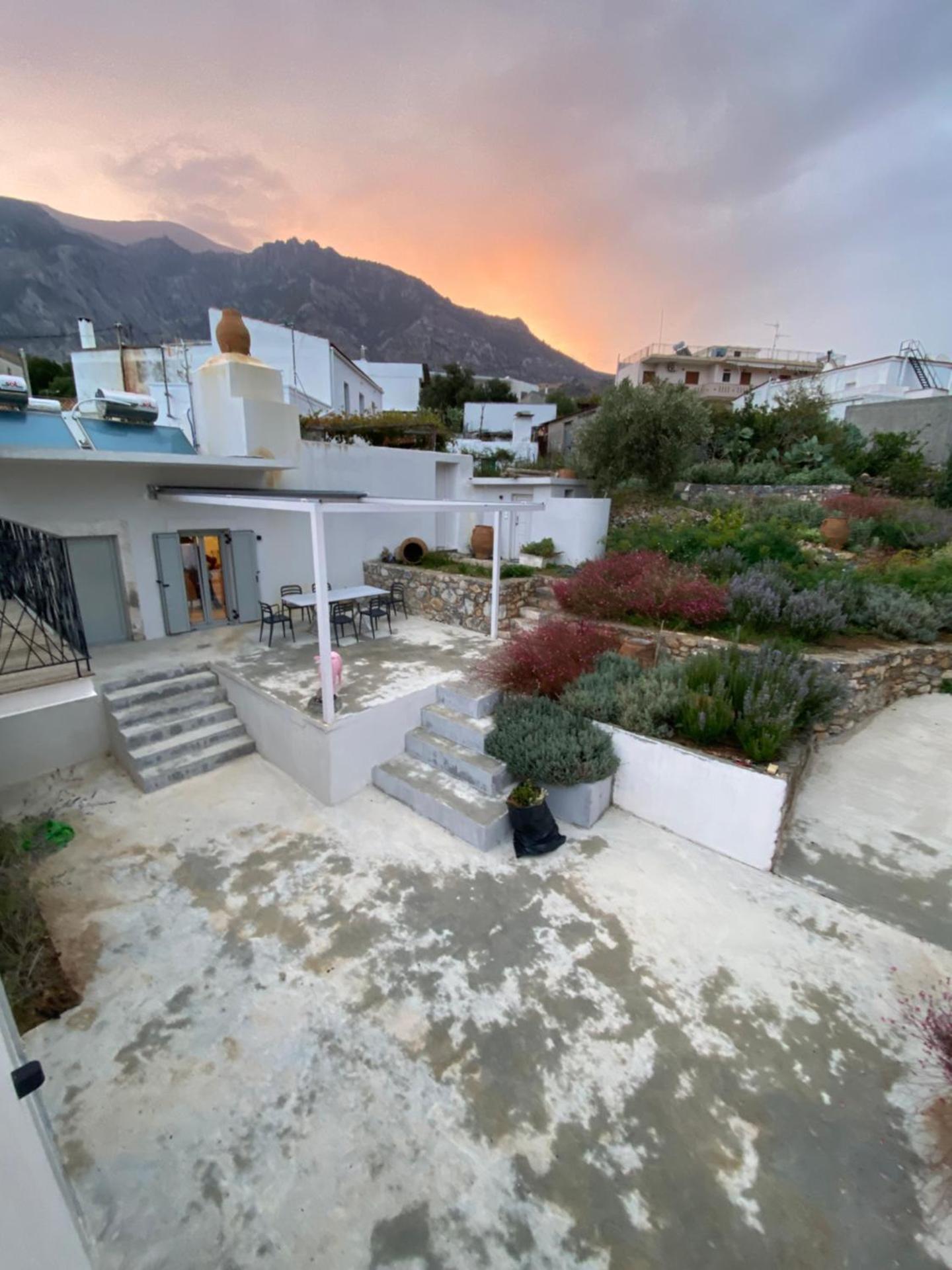 Inner courtyard view