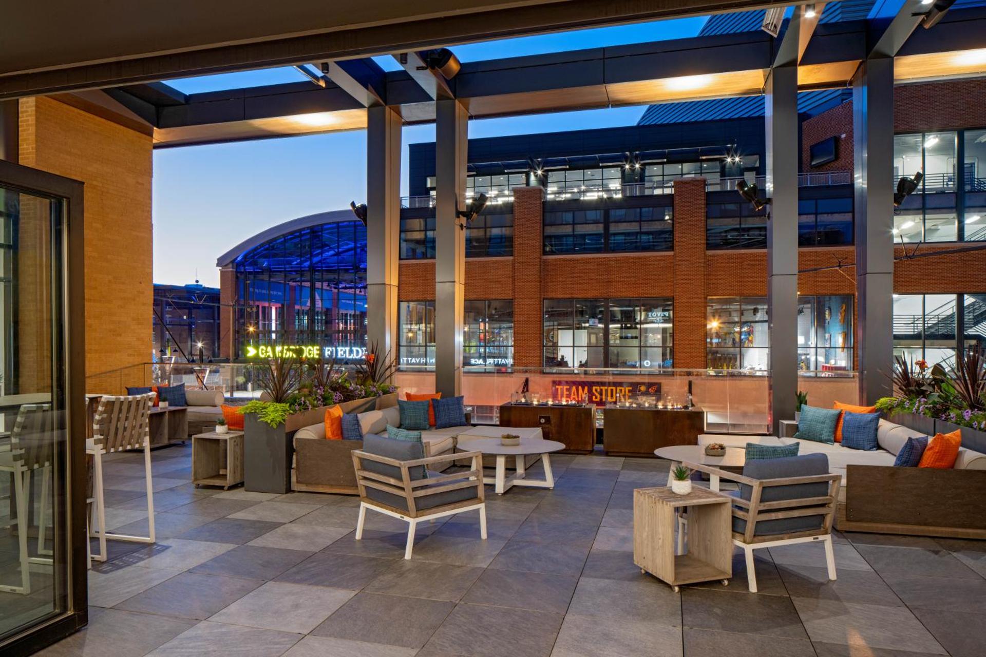 Restaurant/places to eat