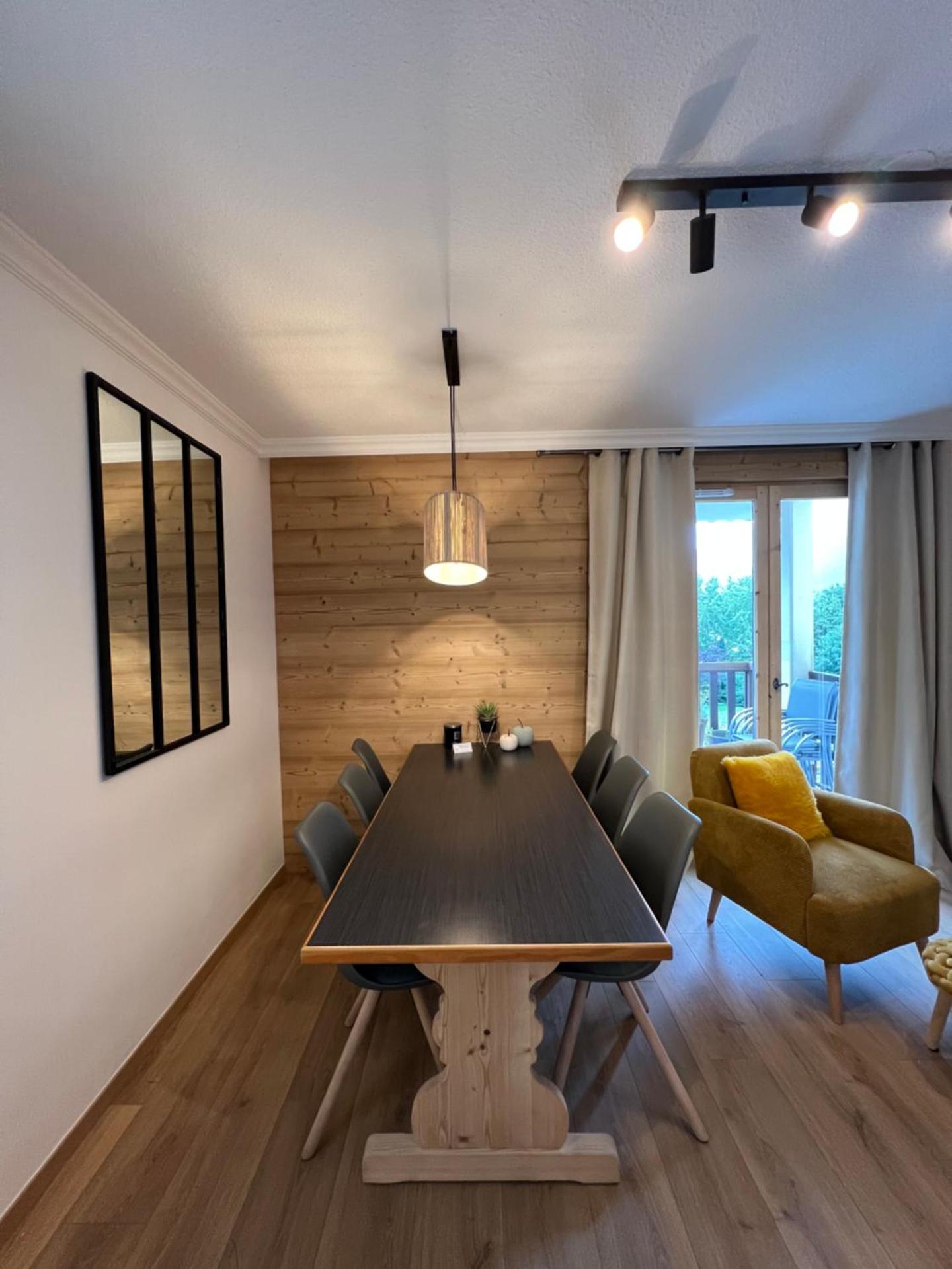 Mont Blanc 25, vue Mont blanc, balcon, parking