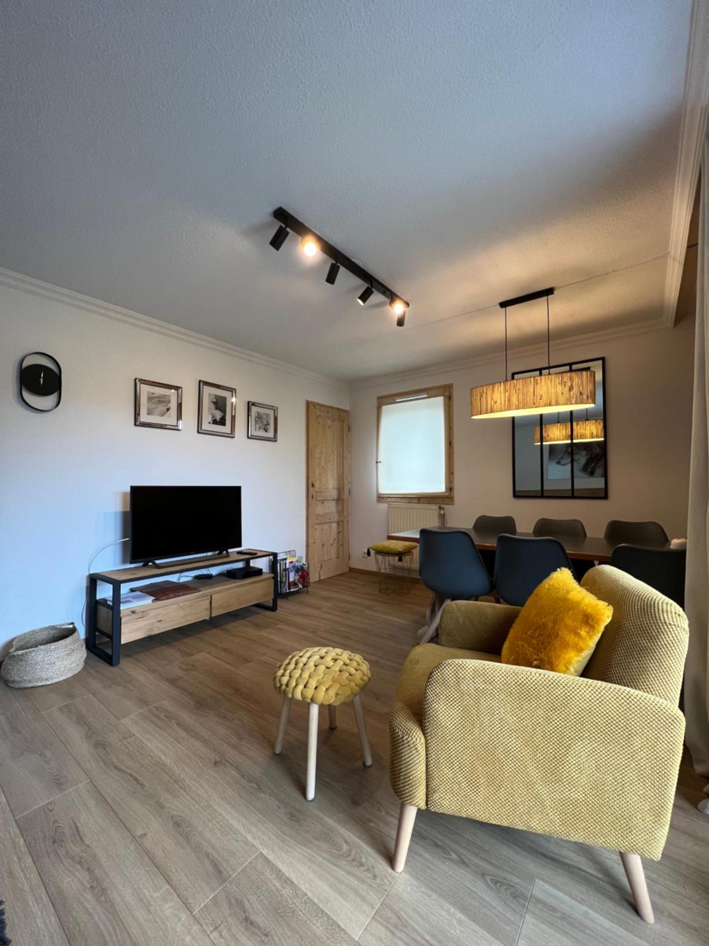 Mont Blanc 25, vue Mont blanc, balcon, parking