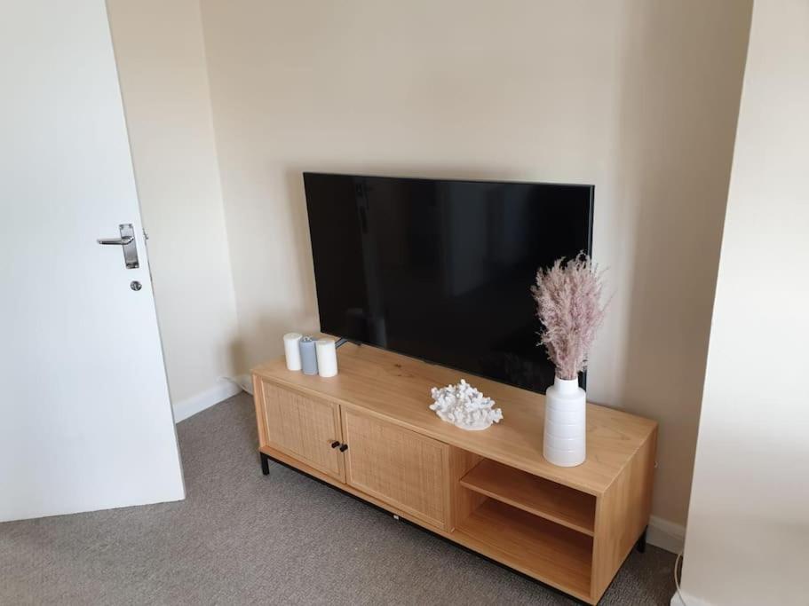 Two Bed Flat Sea view Old town Hastings