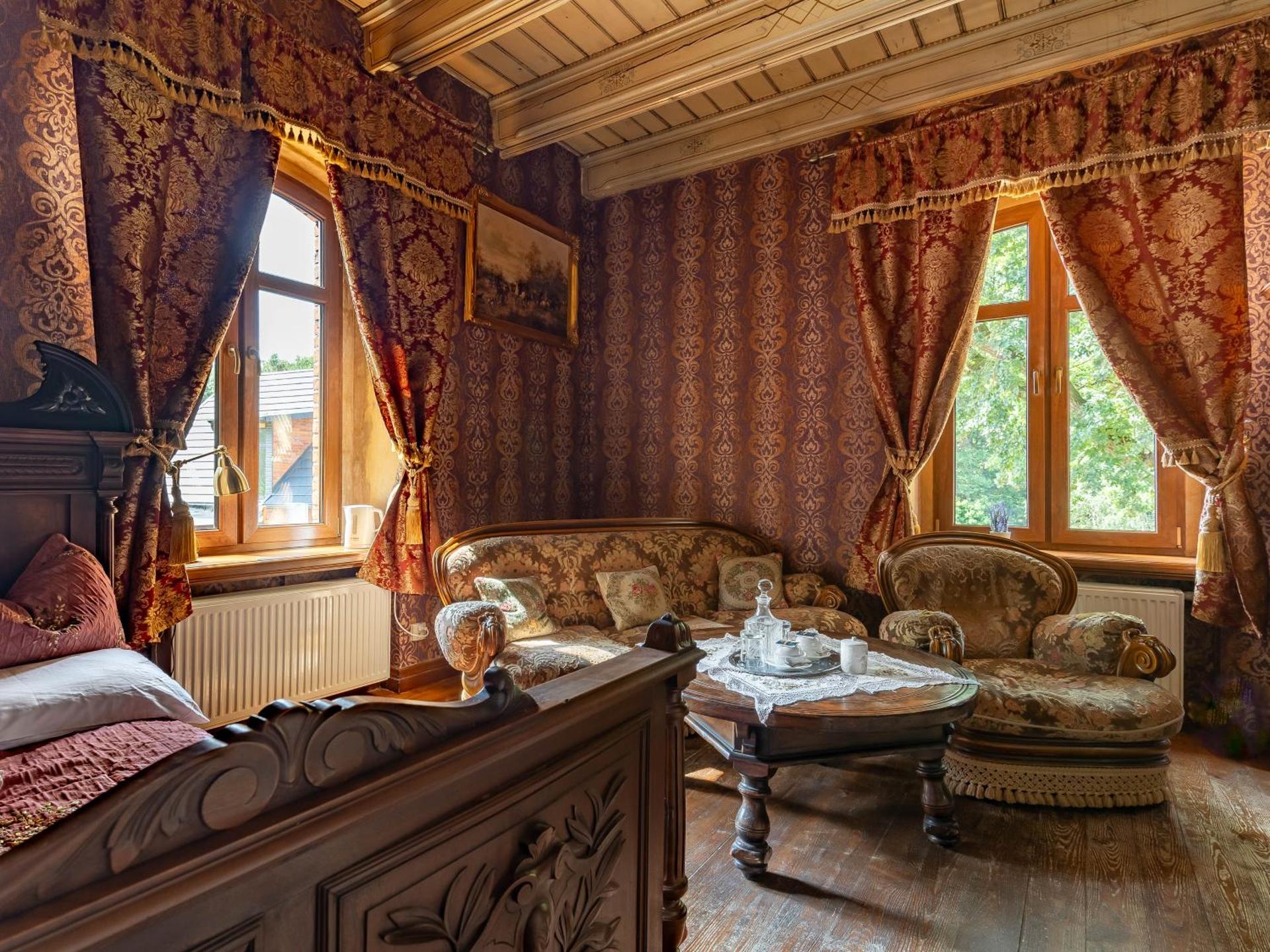 Photo of the whole room