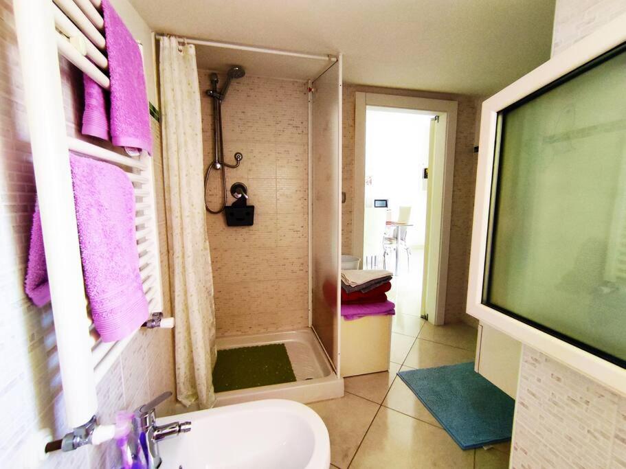 Colorful House Costa Trabocchi