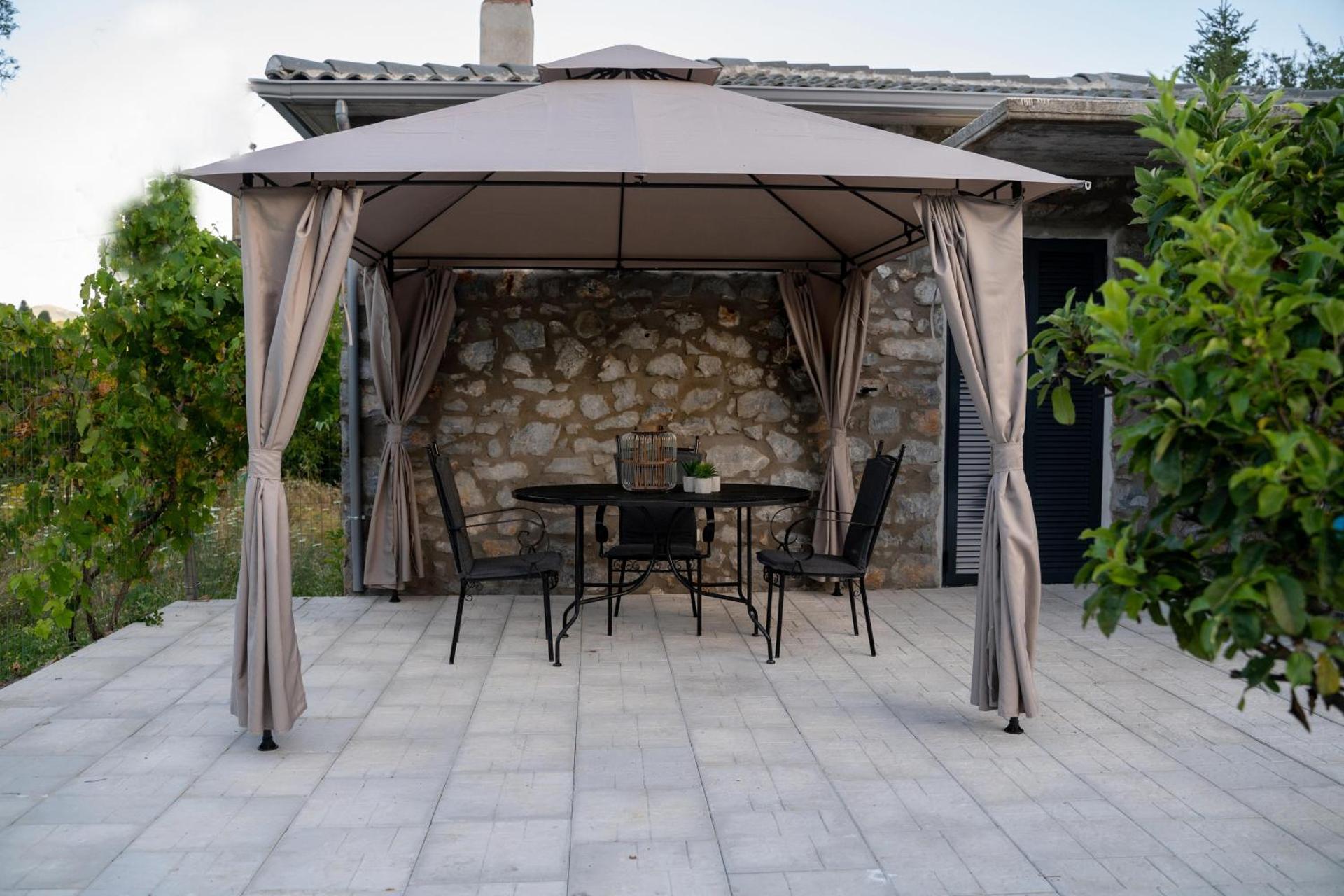 Triantos Guesthome Studio