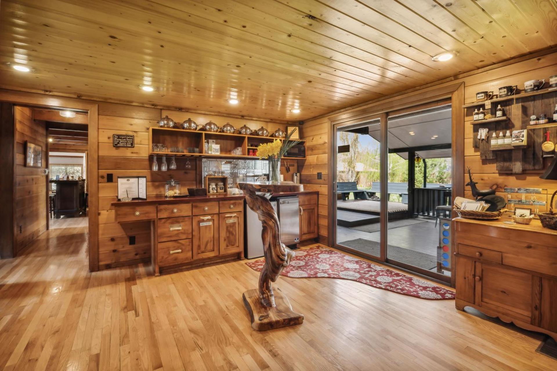 Coffee/tea facilities