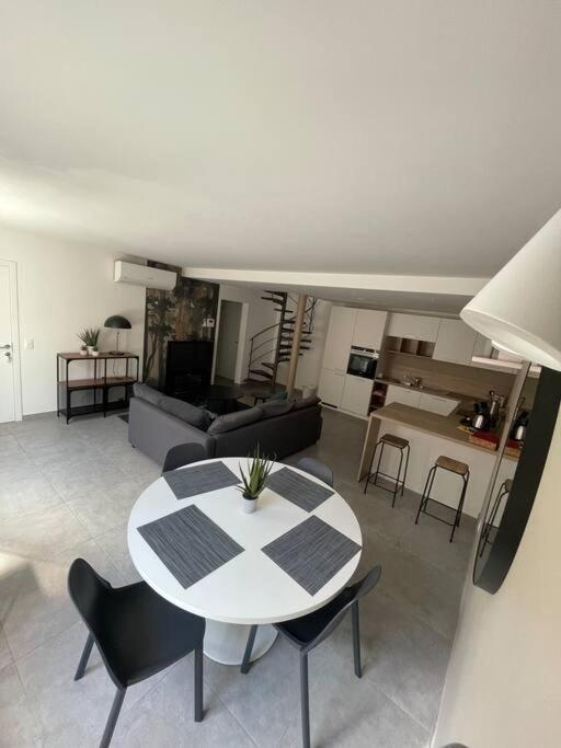 Chimay : la Chambre Verte de la Grand Place