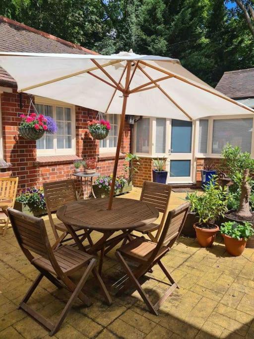 Oxfordshire Country Cottage