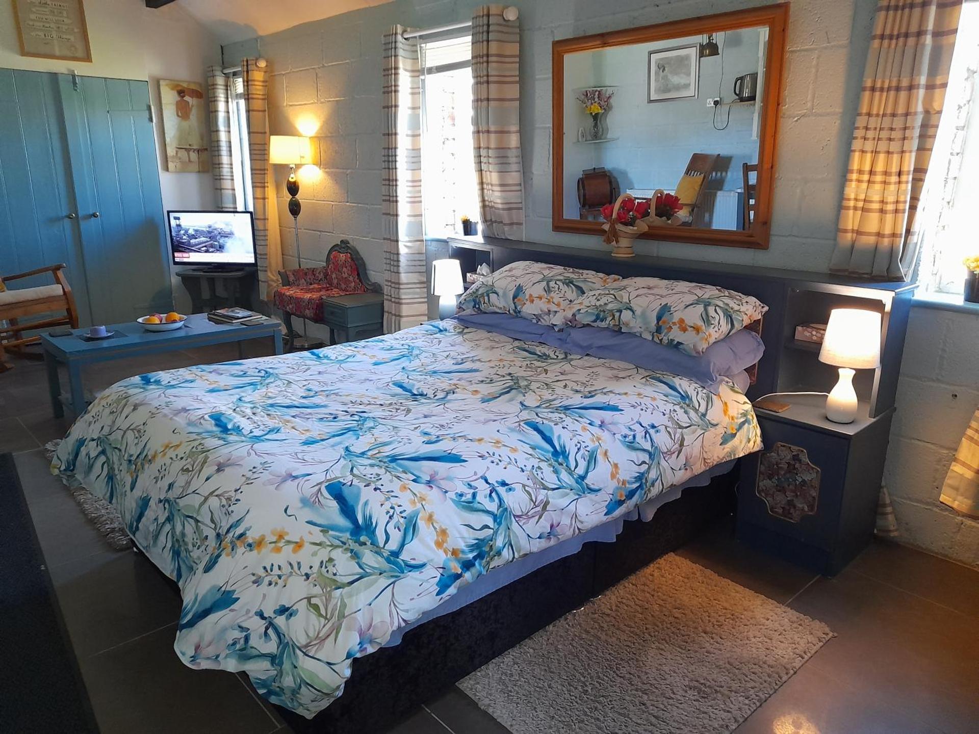 The Crossing Retreat, Barn, R95TH5C