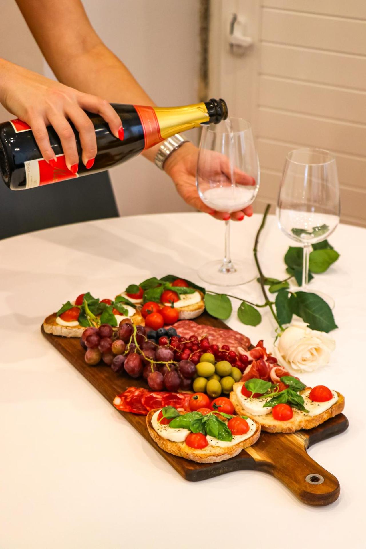 Golden Place - Cacilhas