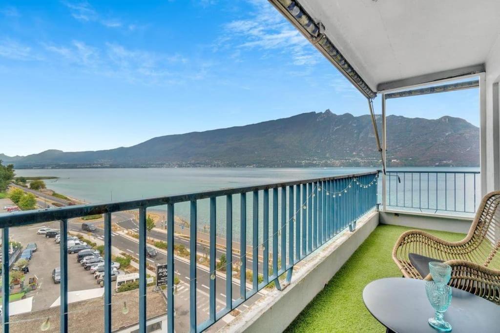 Les Pieds dans l'Eau