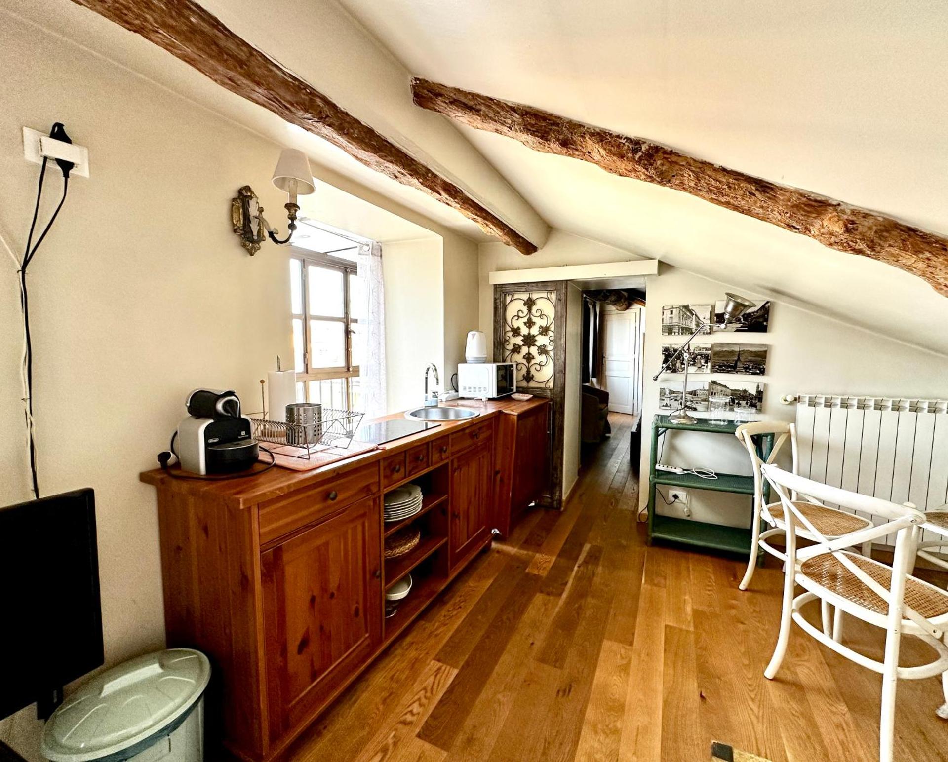 Le finestre sulla Mole