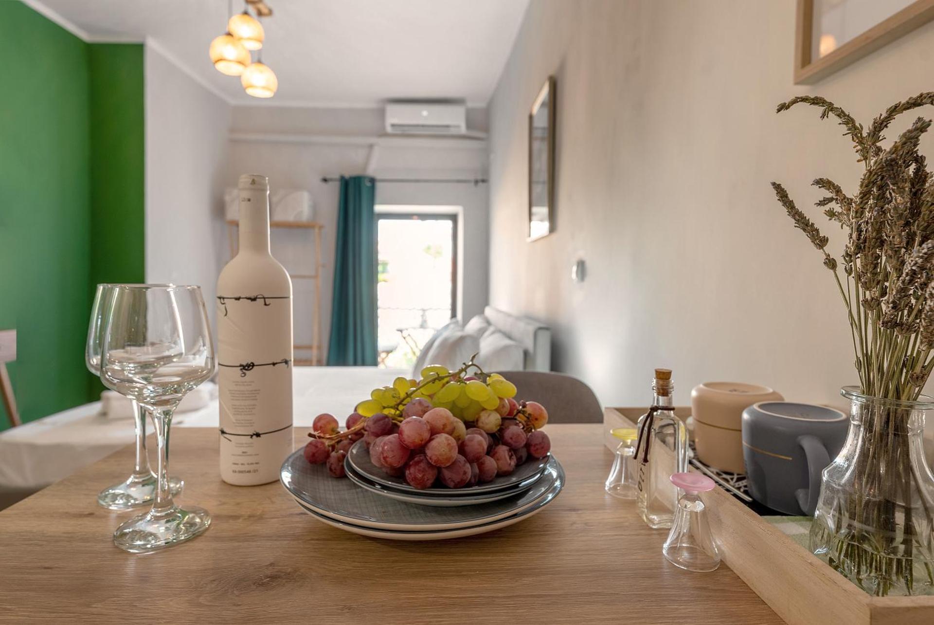 SEITAN PAZAR (Olive/Akrokeramos)