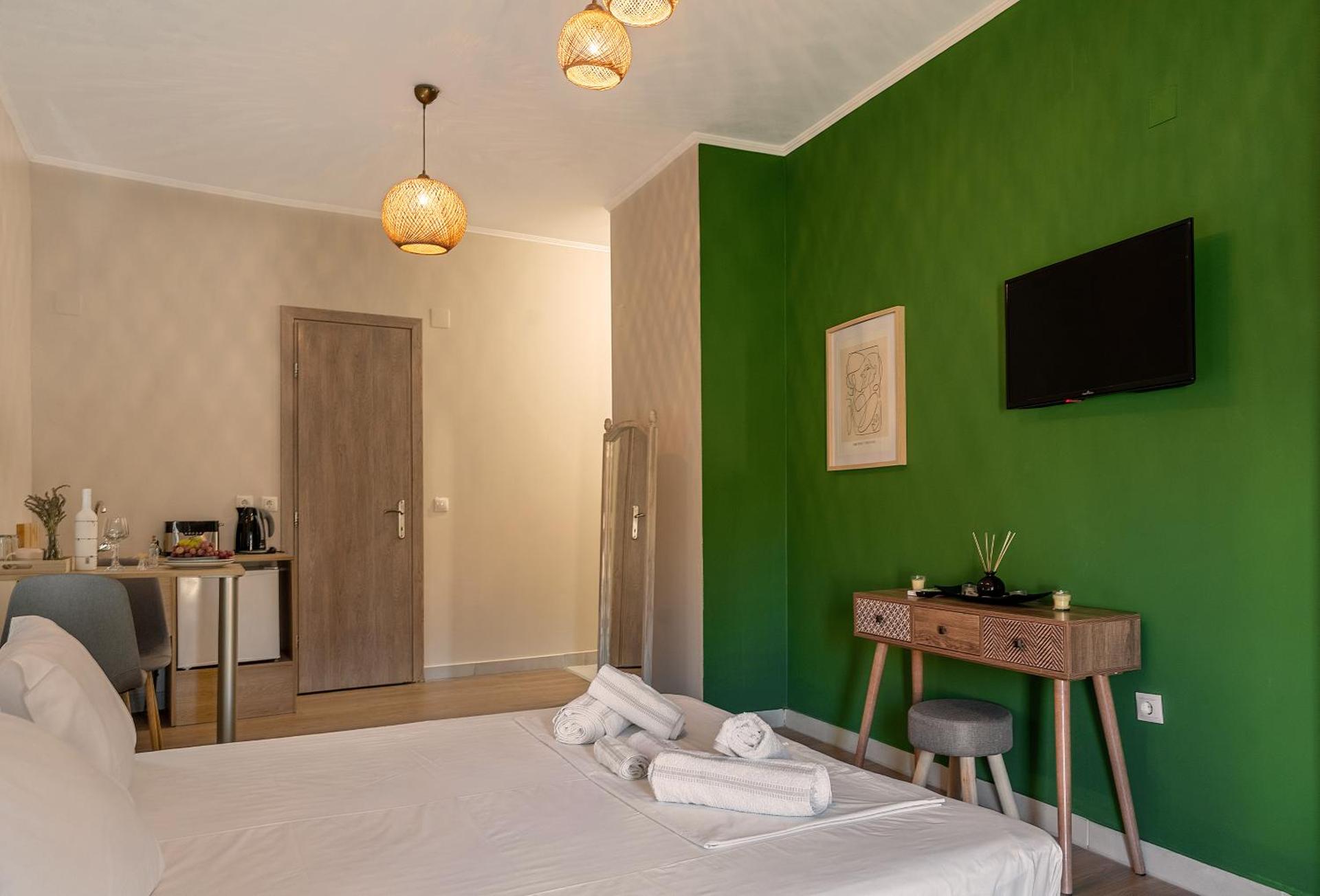 SEITAN PAZAR (Olive/Akrokeramos)