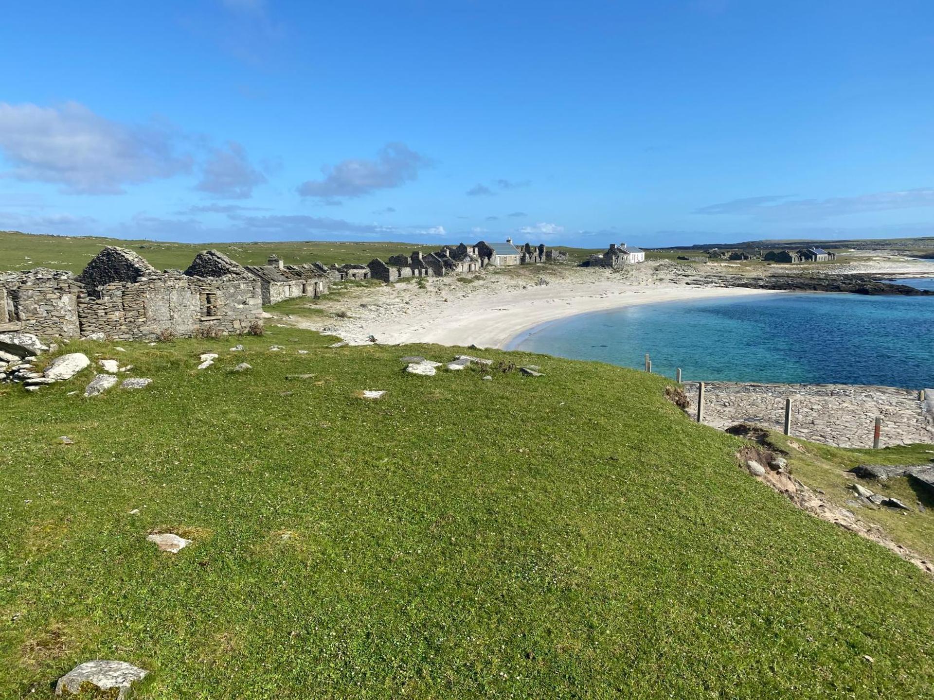 Beautiful Home on Lake Carrowmore
