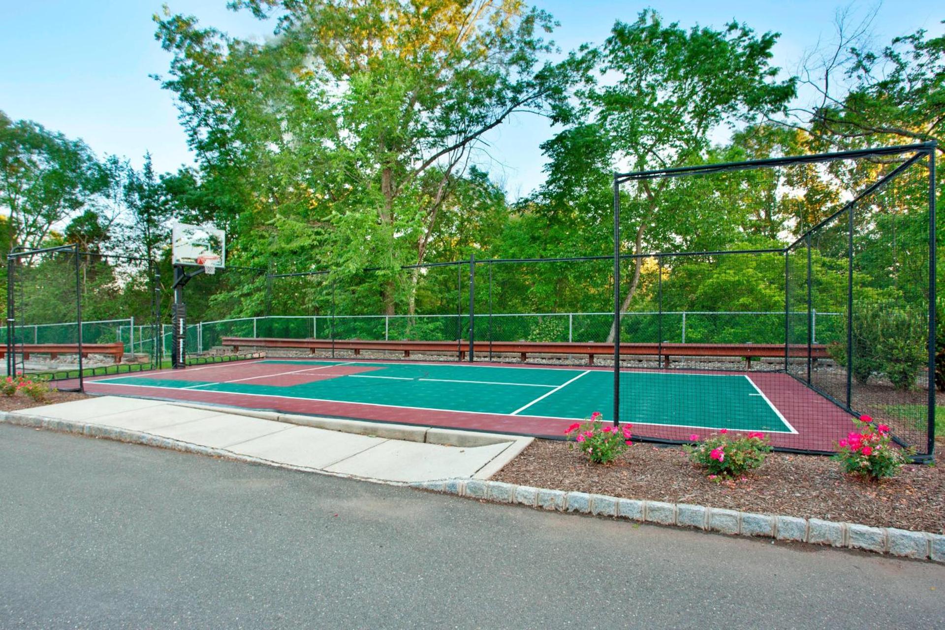 Tennis court