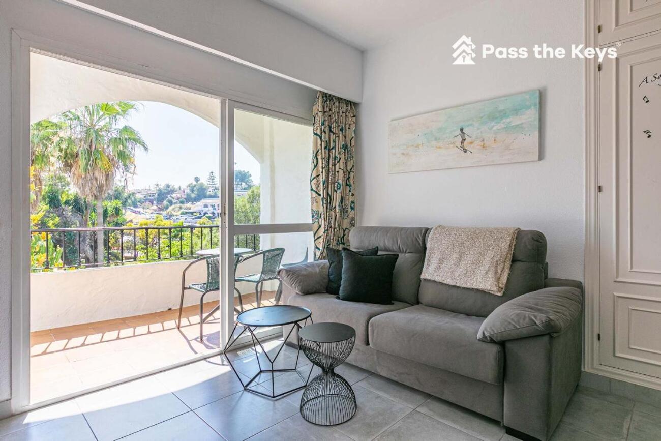 Studio Occidental banus