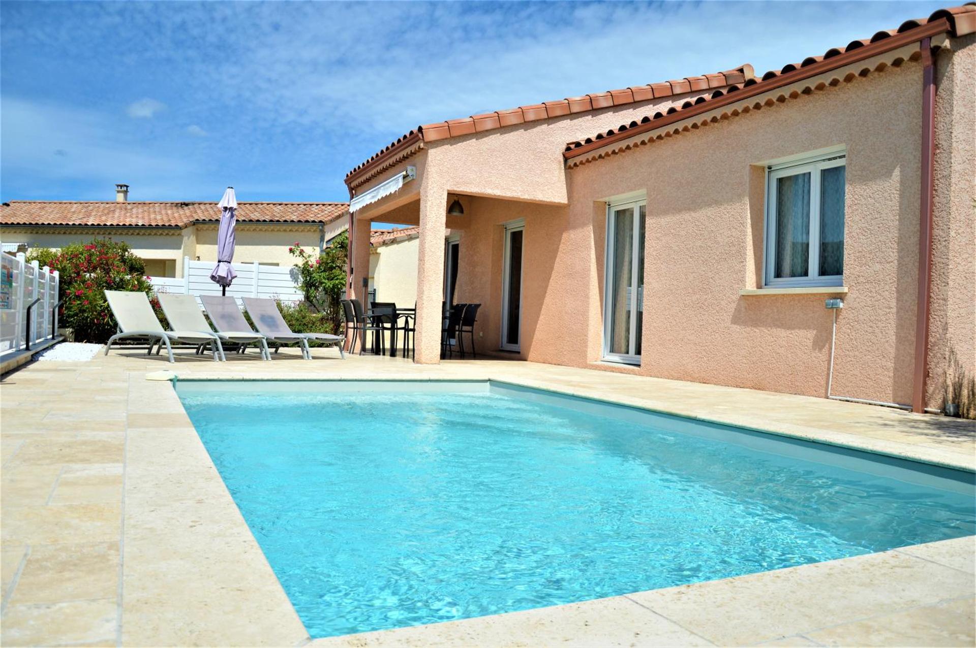 GITE CESAR 6p, 3ch, piscine privée, terrain privé clos, terrain de pétanque