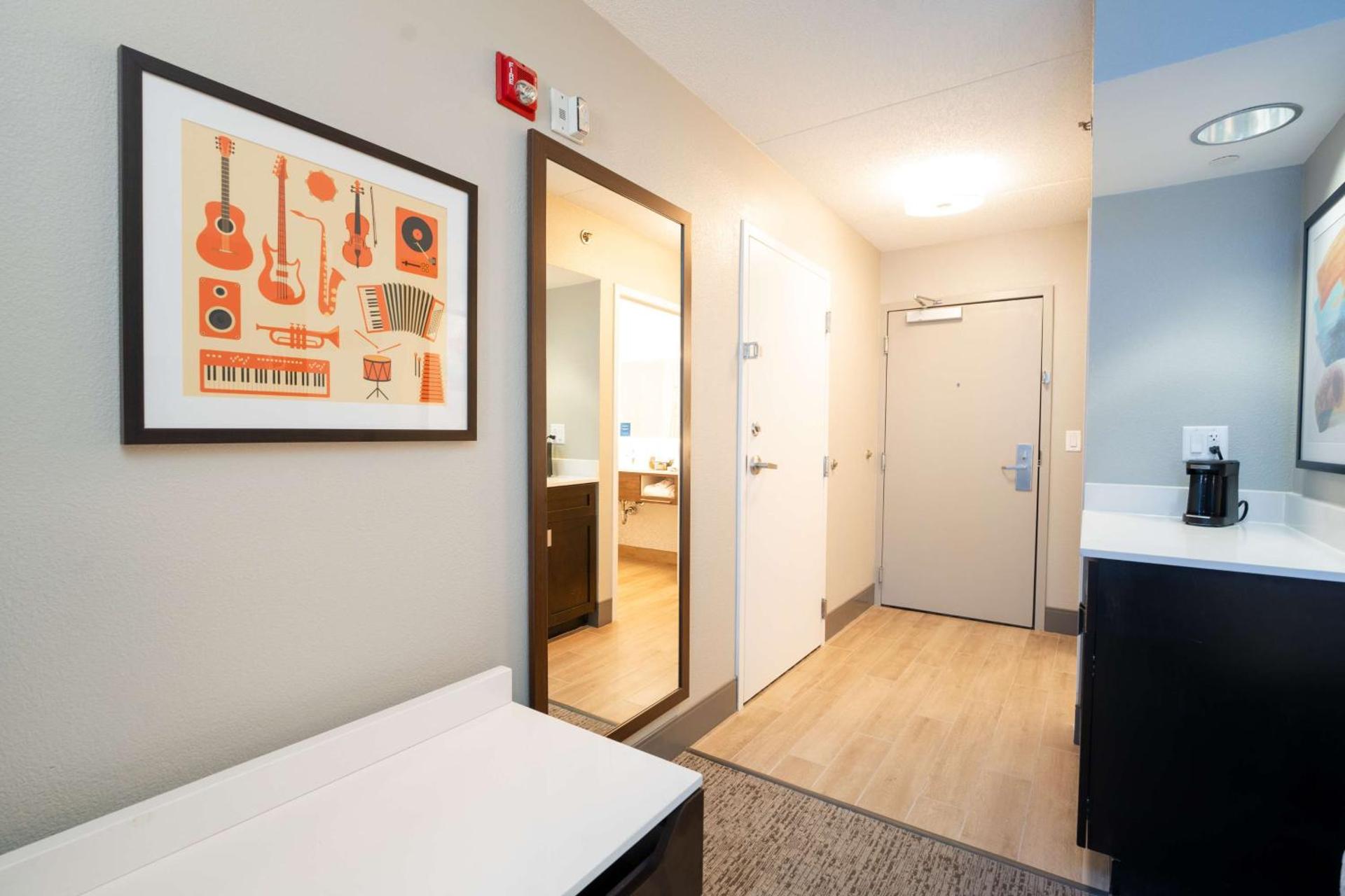 Photo of the whole room