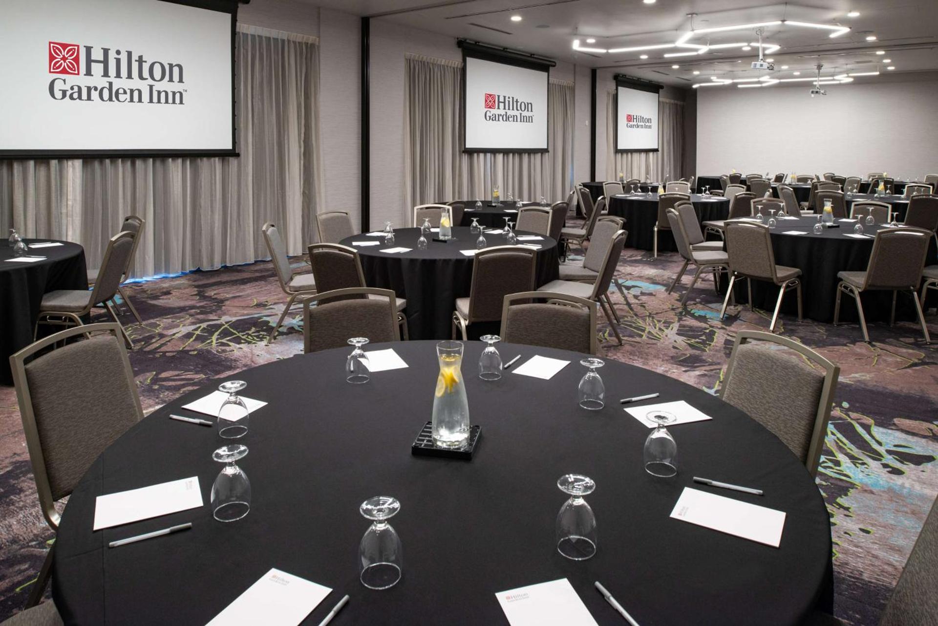 Meeting/conference room