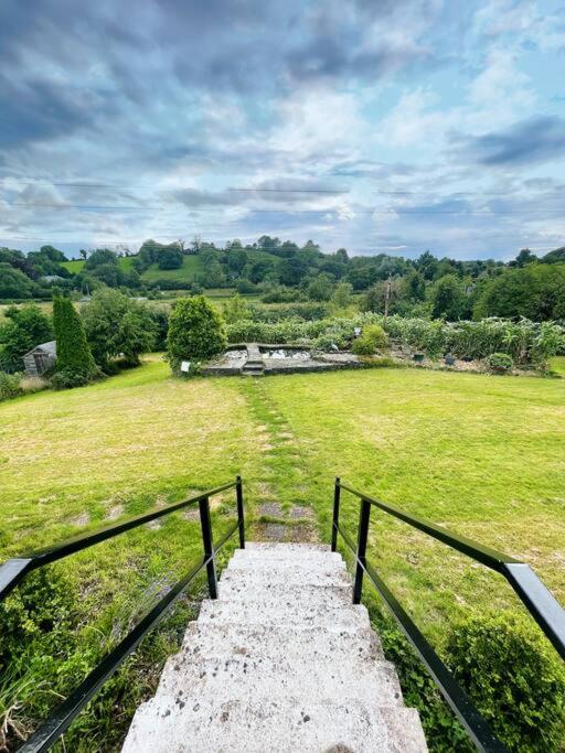 Quiet self-catering holiday home with surrounding lakes