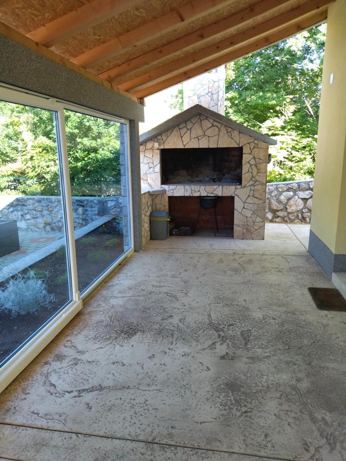 Kuća za odmor ARIJA sa velikim vanjskim bazenom