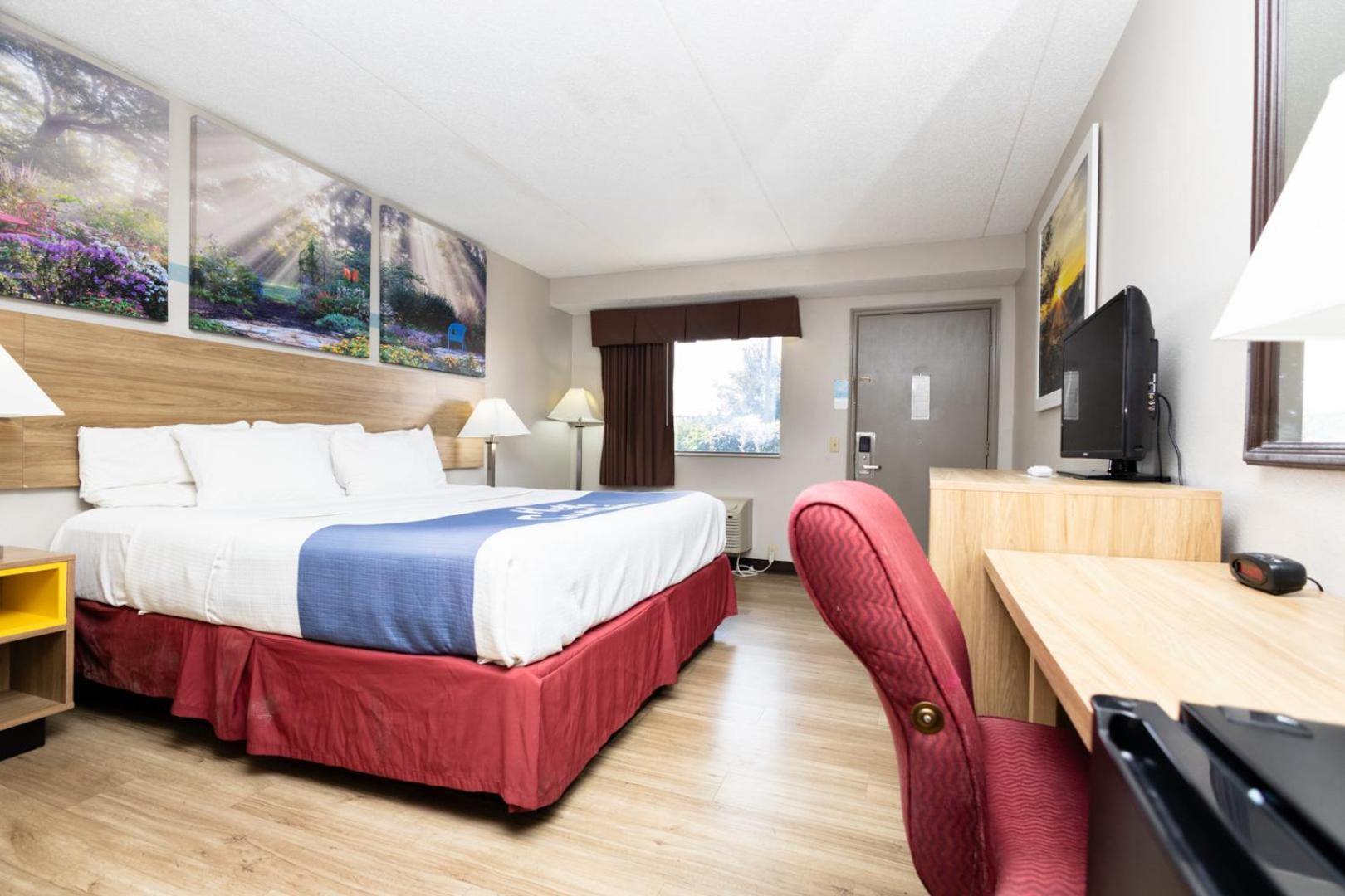 King Room - Non-Smoking