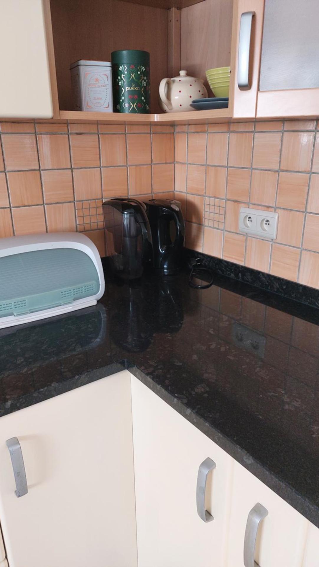 Aux trois petits cochons